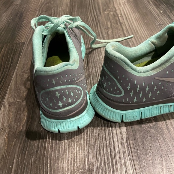 Nike free - Picture 2 of 4